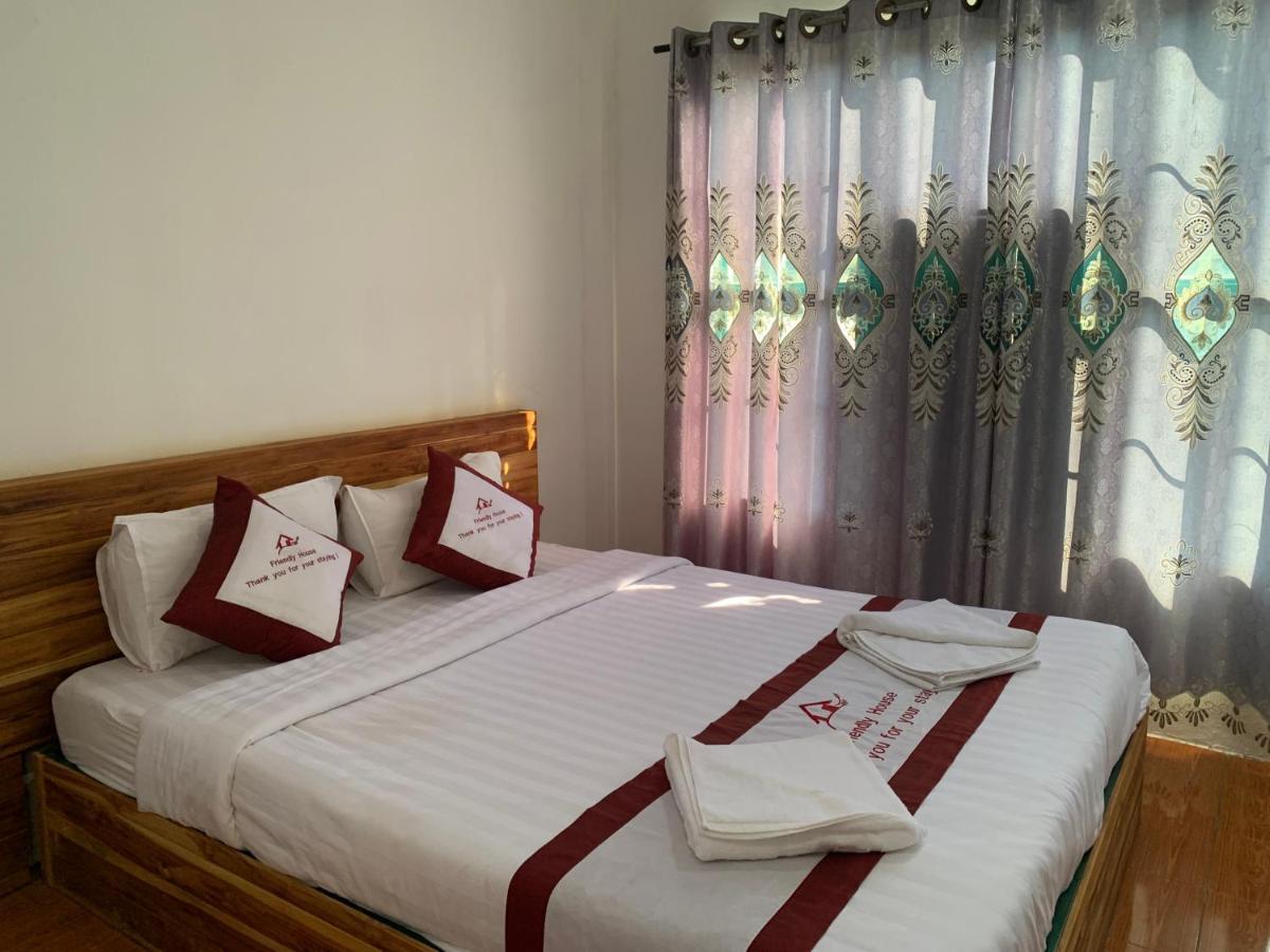 Vang Vieng Lily Backpackers Hostel Zewnętrze zdjęcie