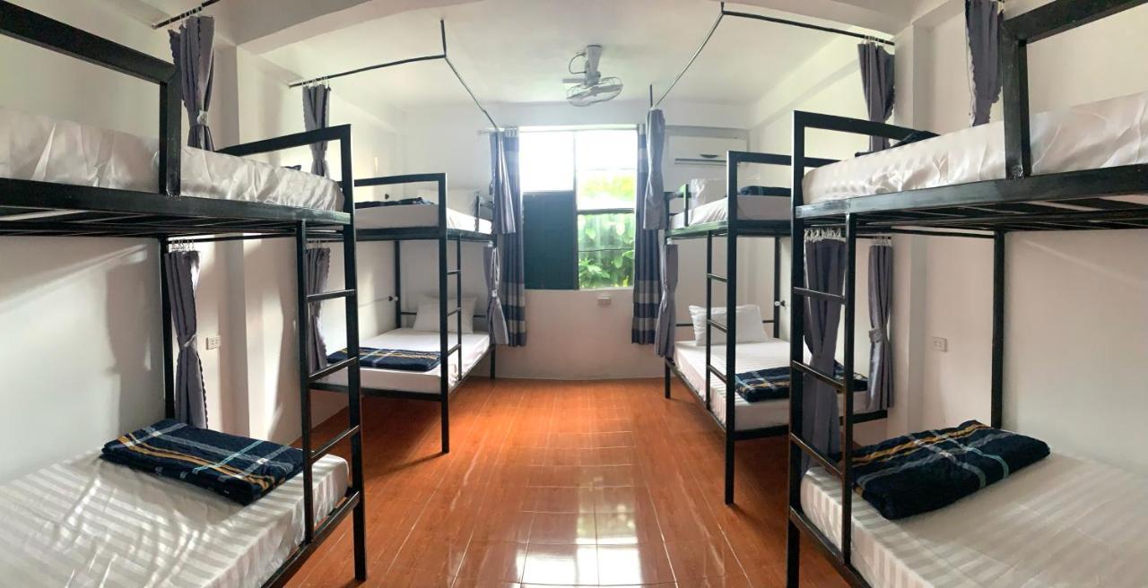 Vang Vieng Lily Backpackers Hostel Zewnętrze zdjęcie
