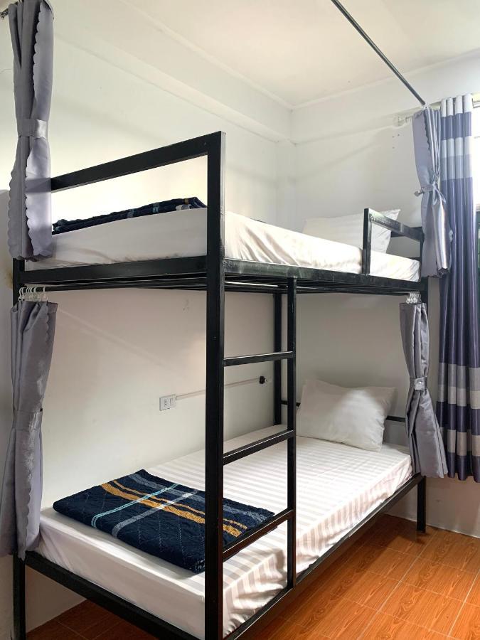 Vang Vieng Lily Backpackers Hostel Zewnętrze zdjęcie