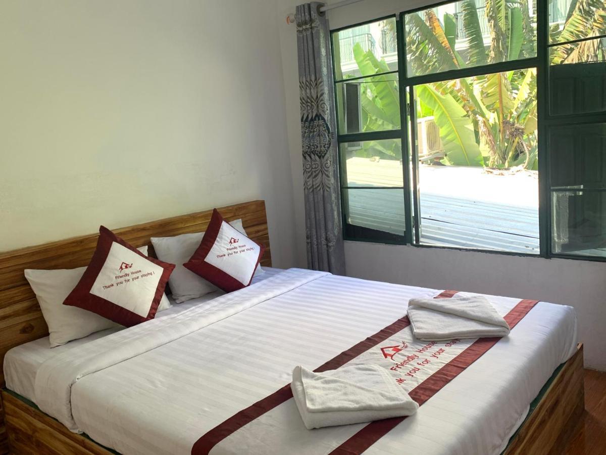 Vang Vieng Lily Backpackers Hostel Zewnętrze zdjęcie